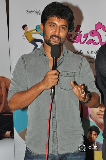 Ami-Thumi-Movie-Celebrity-Show